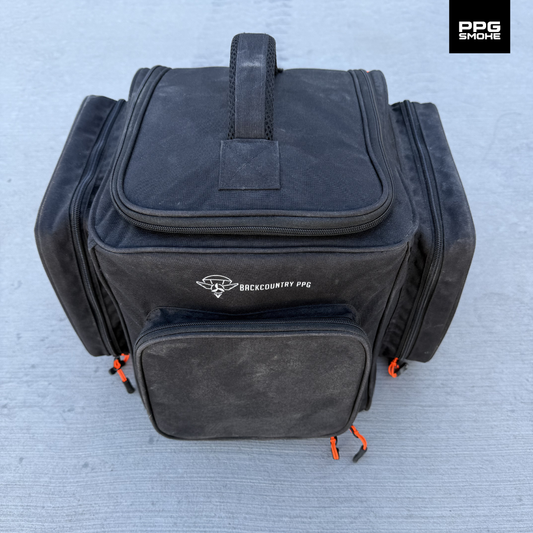 Helemt Bag